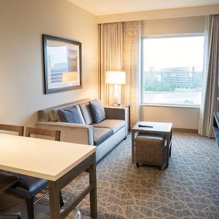 Embassy Suites By Hilton Зе-Вудлендс Экстерьер фото
